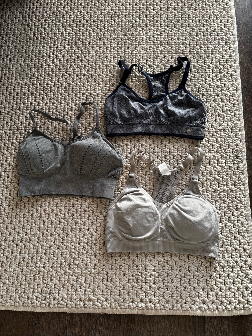 New Balance Women's Gray & Charcoal Seamless Sports Bra Trio